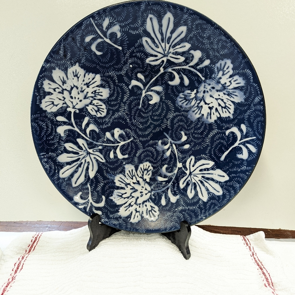 Plate.    B05